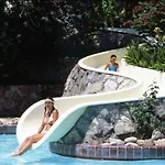Resort Calypso Palace