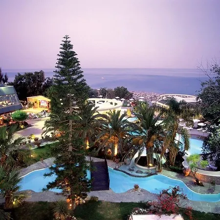 Курортный комплекс Calypso Palace 4*
