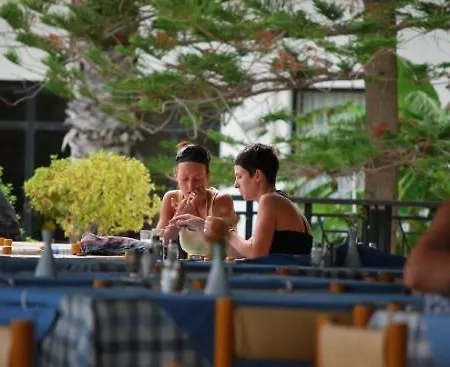 Курортный комплекс Calypso Palace