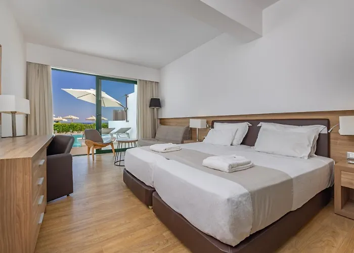 Calypso Palace Resort 4*