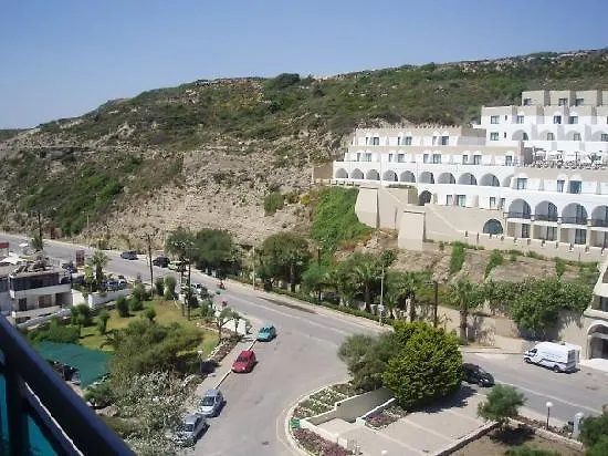 منتجع Calypso Palace 4*