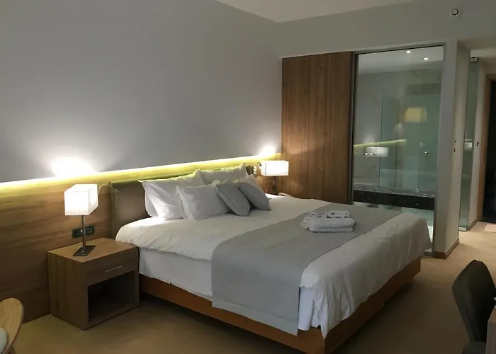 Calypso Palace منتجع