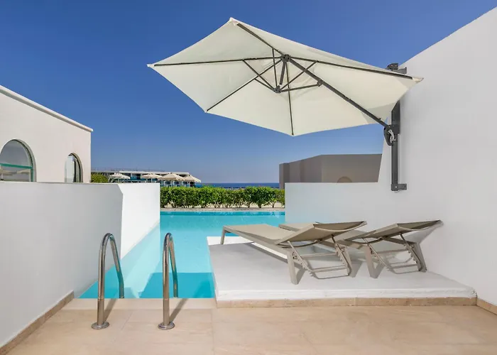 Calypso Palace אתר נופש 4*